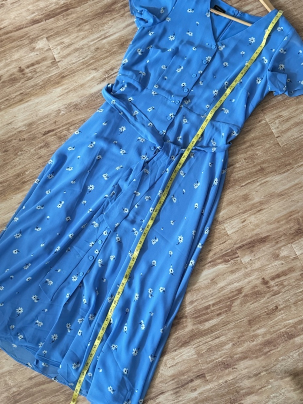 Talbots Midi Dress Scattered Floral Tie Front Belted Flowy Chiffon Short Sleeve - Picture 11 of 16